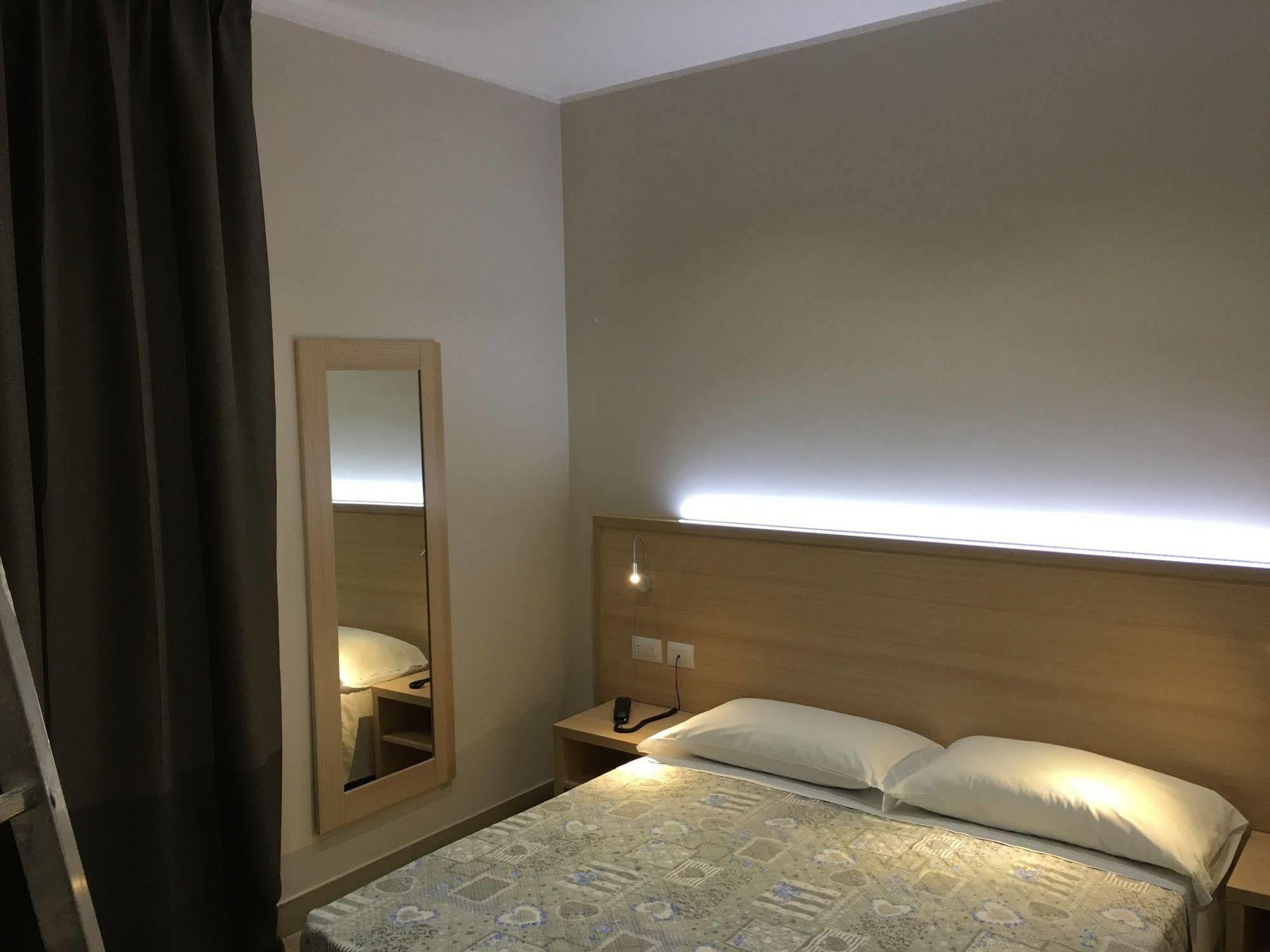 Hotel San Biagio Milano Eksteriør billede