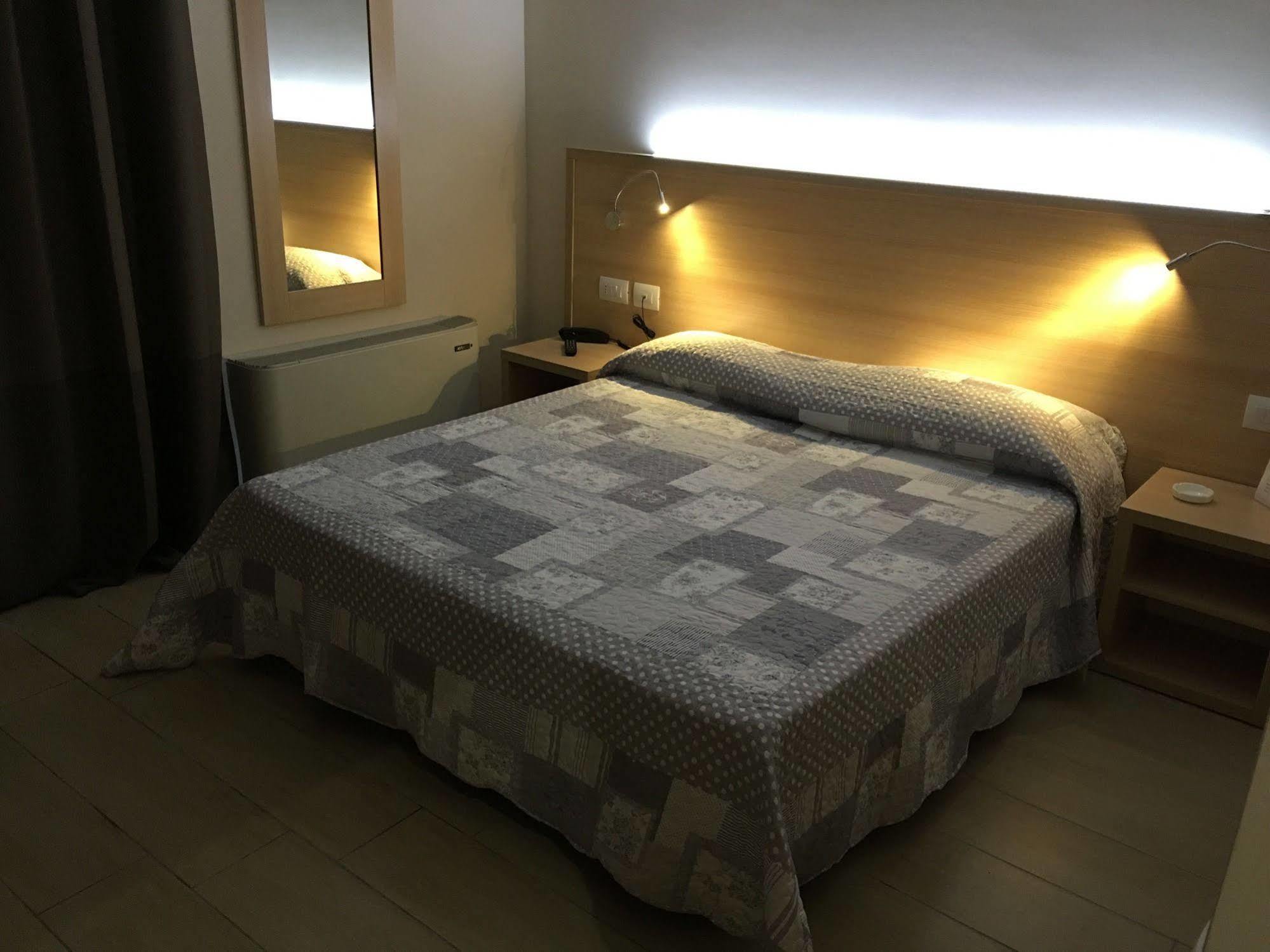 Hotel San Biagio Milano Eksteriør billede